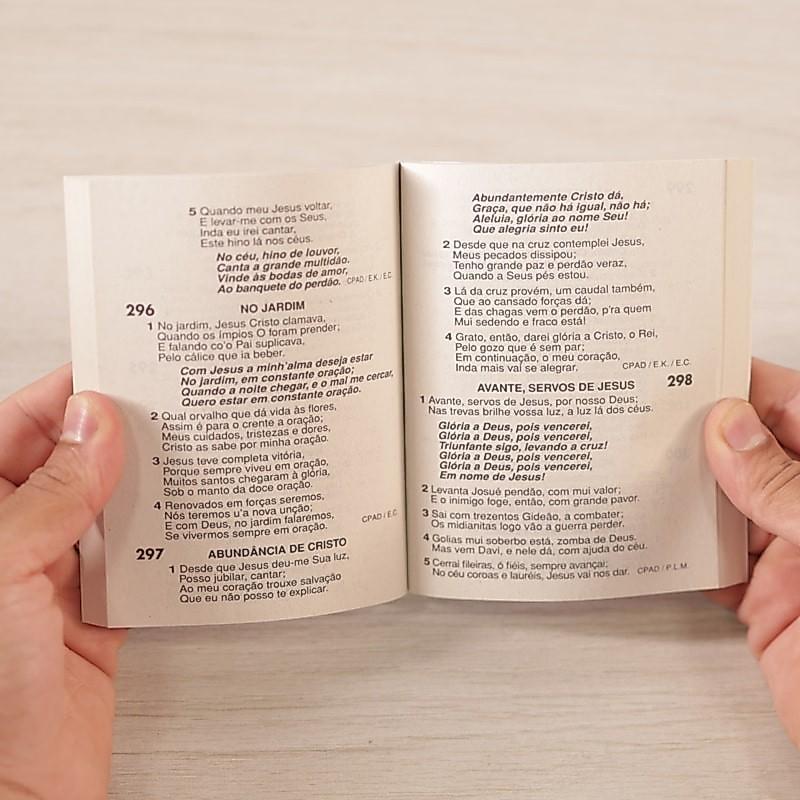 Harpa Cristã Para Crianças Letra Média Capa Notas Musicais