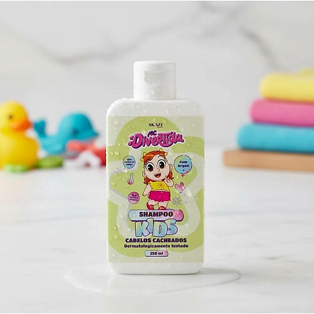 Shampoo Infantil Skazi Kids Mc Divertida Cabelos Cacheados Argan 250ml Vegano