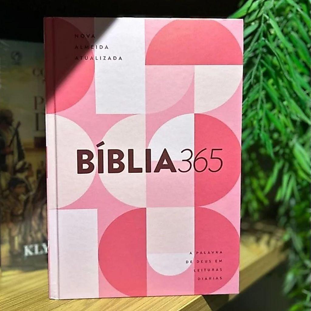 Bíblia 365 Naa A Palavra De Deus Em Leituras Diárias Capa Dura Rosa Mundo Cristão
