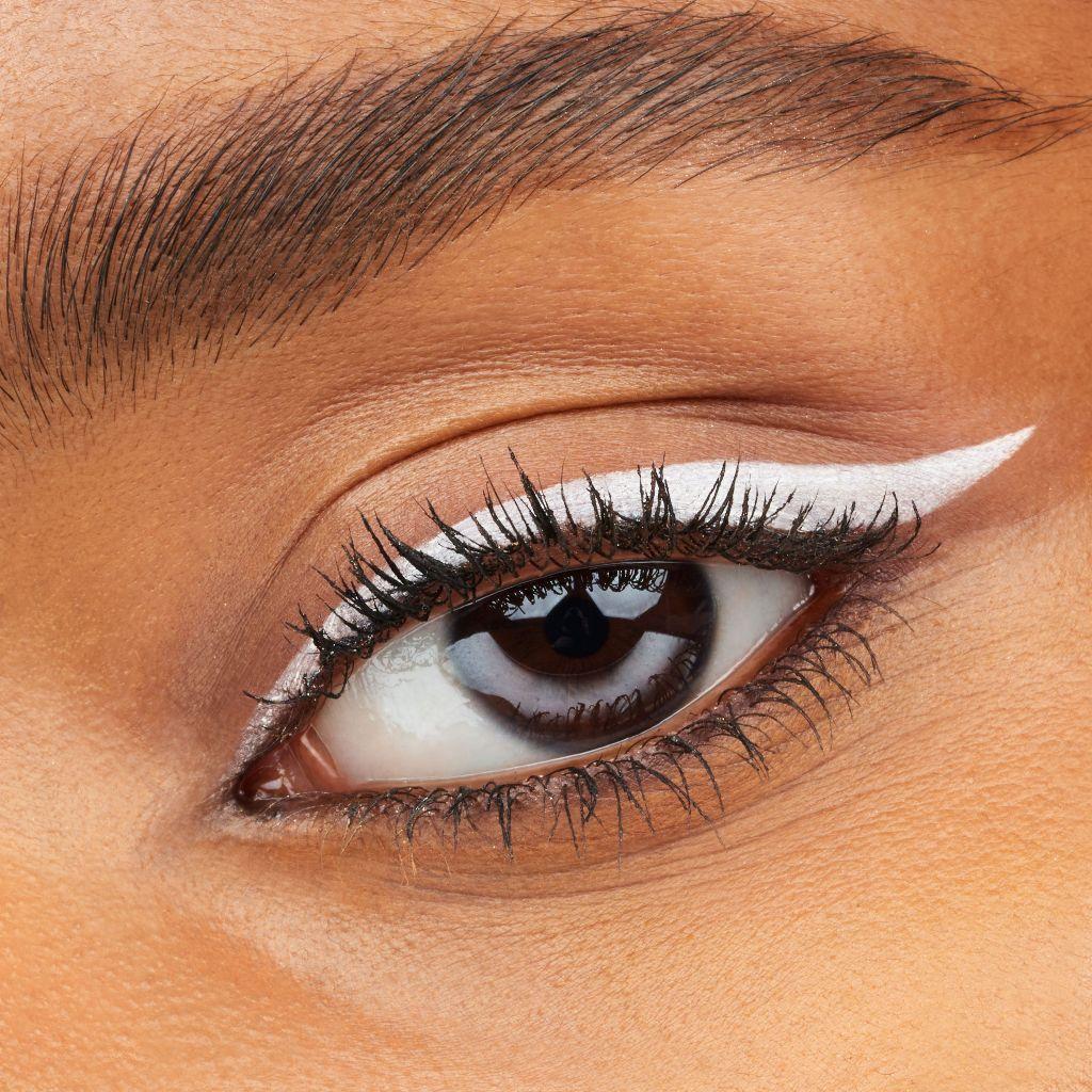 Lápis Kajal Essence 04 Branco