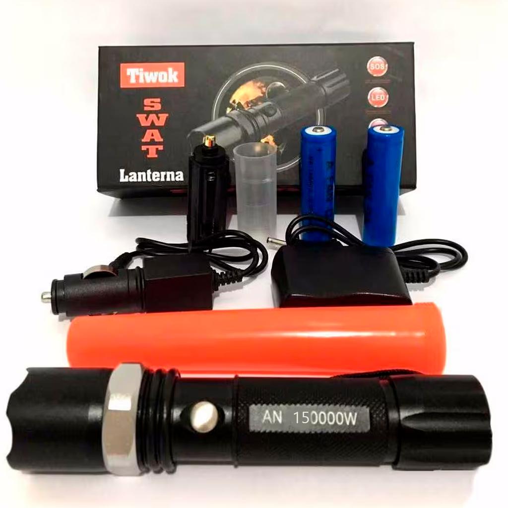 Lanterna Super LED Police Swat Recarregável Potente Camping Pesca Acampamento Portátil
