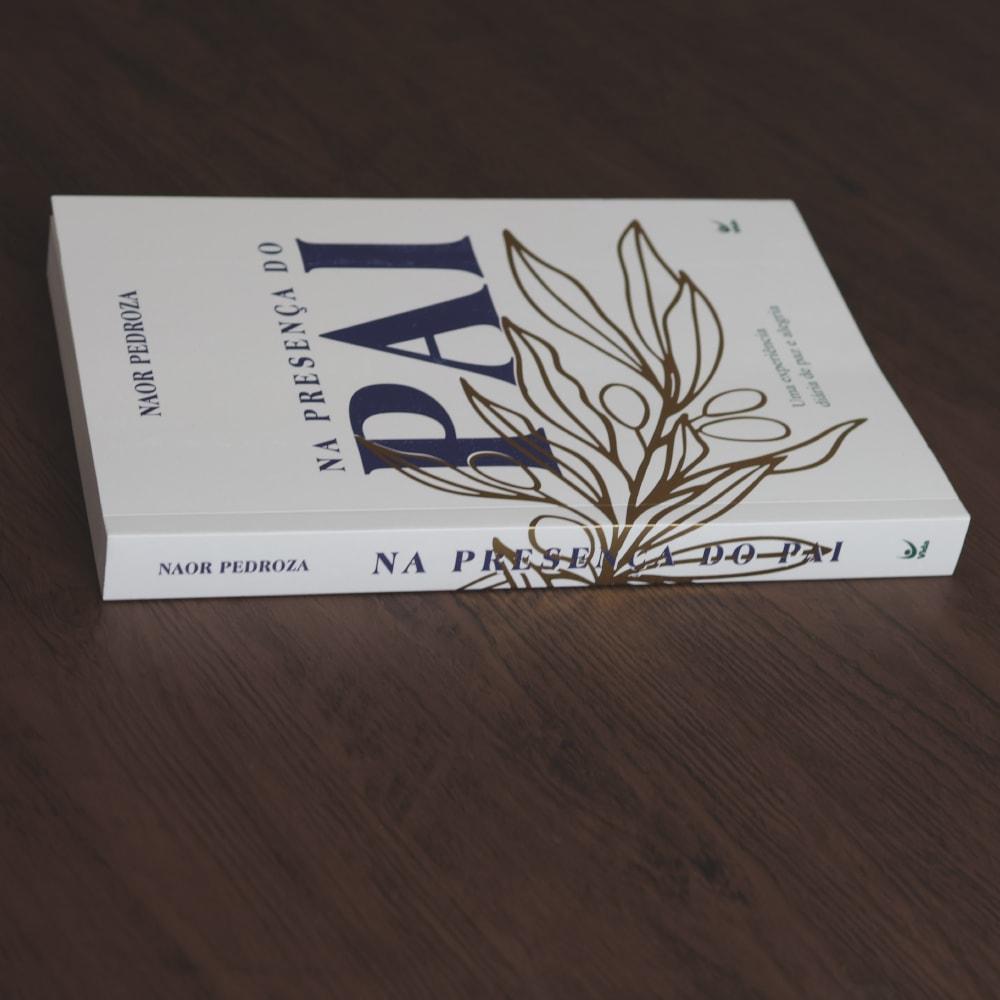 Livro Devocional Na Presença Do Pai Naor Pedroza