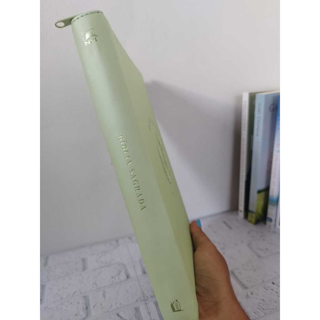 Bíblia Sagrada Nvi Leitura Perfeita Zíper Couro Soft Verde