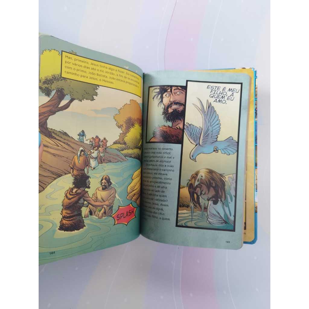 Bíblia Em Ação Infantil Capa Dura