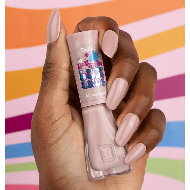 Esmalte Dailus Devendo E Luxando Ta Passada 8ml