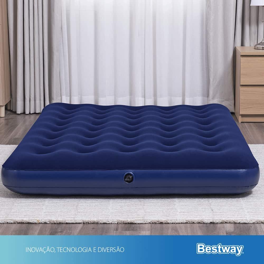 Colchão Inflável Suporta 300kg Casal Camping Praia + Bomba De Ar Manual Bestway