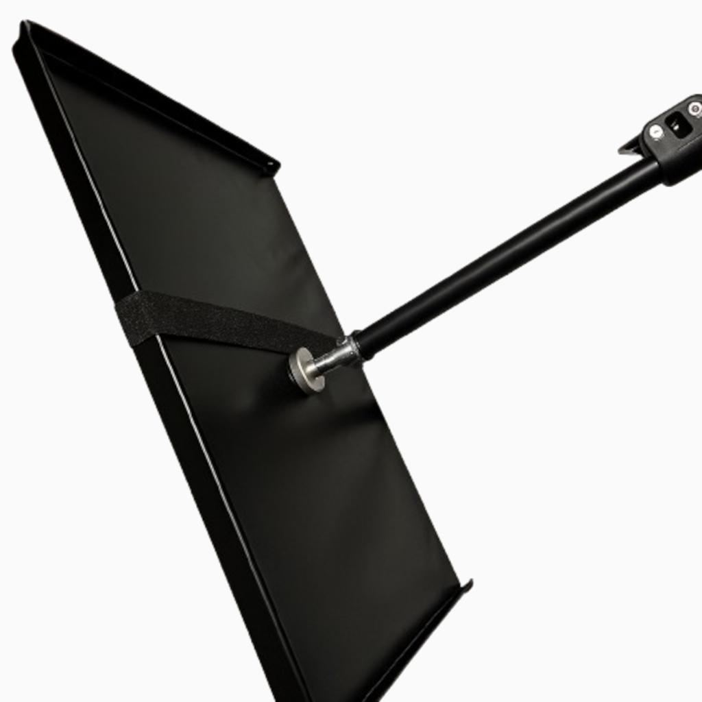 Suporte Tripé Altura Ajustável Lorben Para Projetor Notebook Capacidade Até 20 Kg