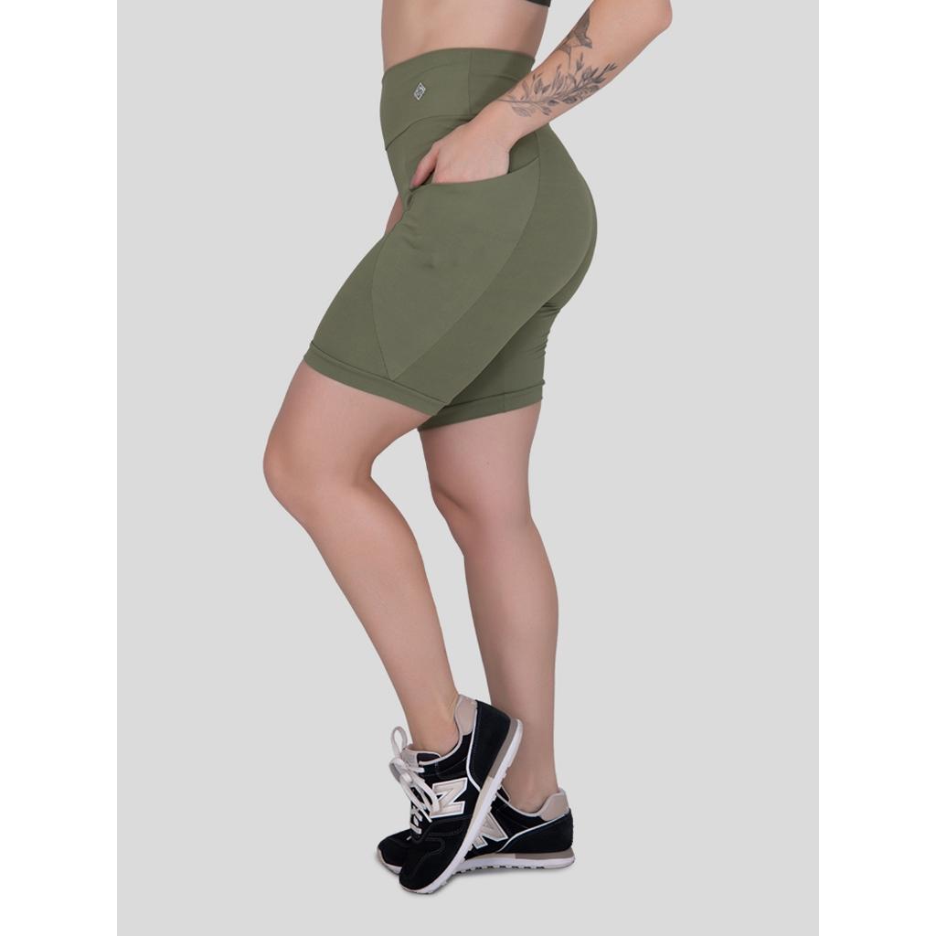 Bermuda Feminina De Poliamida Com Bolso Yoga Moda Feminina Academia
