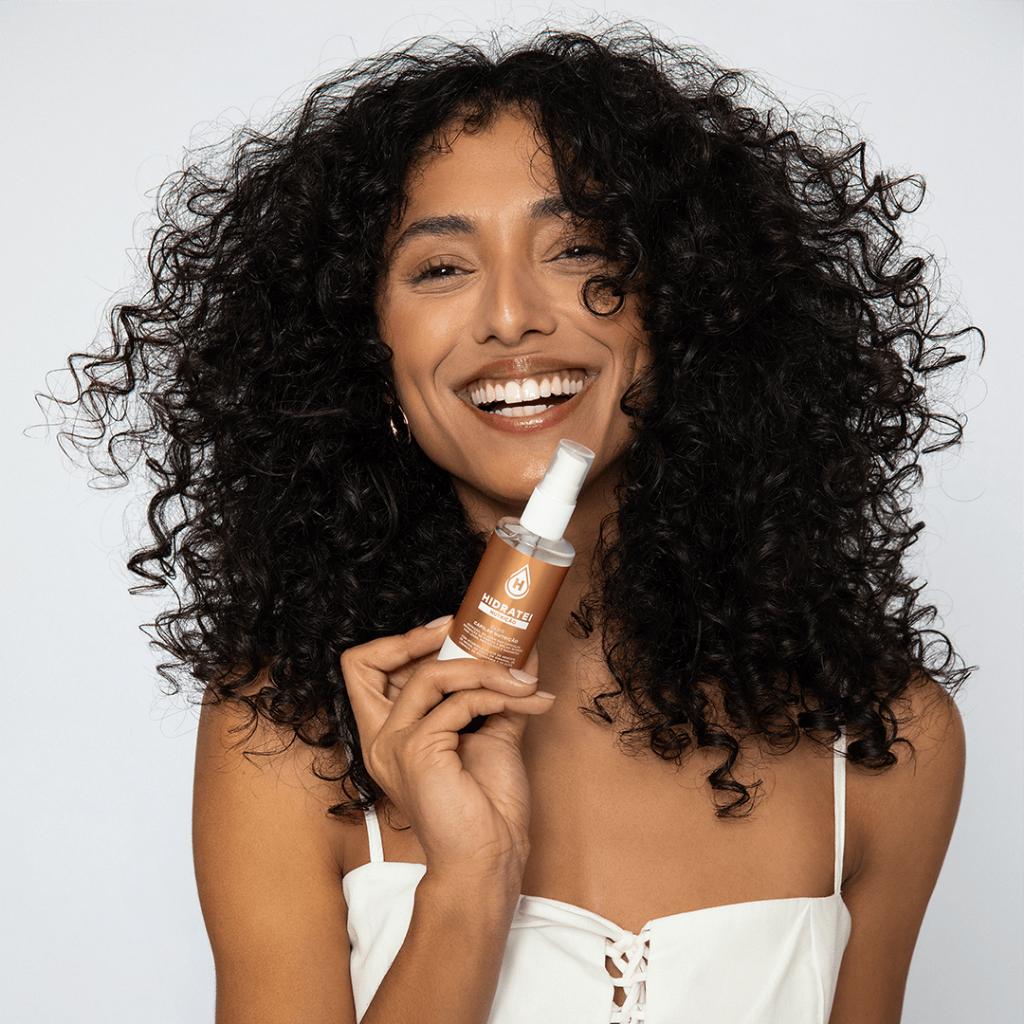 Óleo Capilar Nutrição Hidratei 60ml Antifrizz Reparador Pontas Brilho E Proteção Térmica