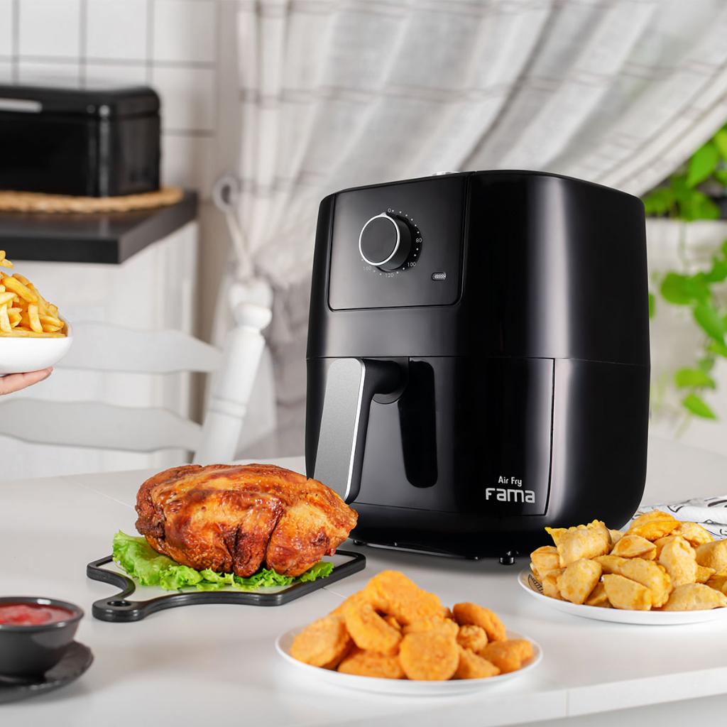 Fritadeira Air Fryer Fama Britânia 3L Revestimento Antiaderente 1300w Ffr27p
