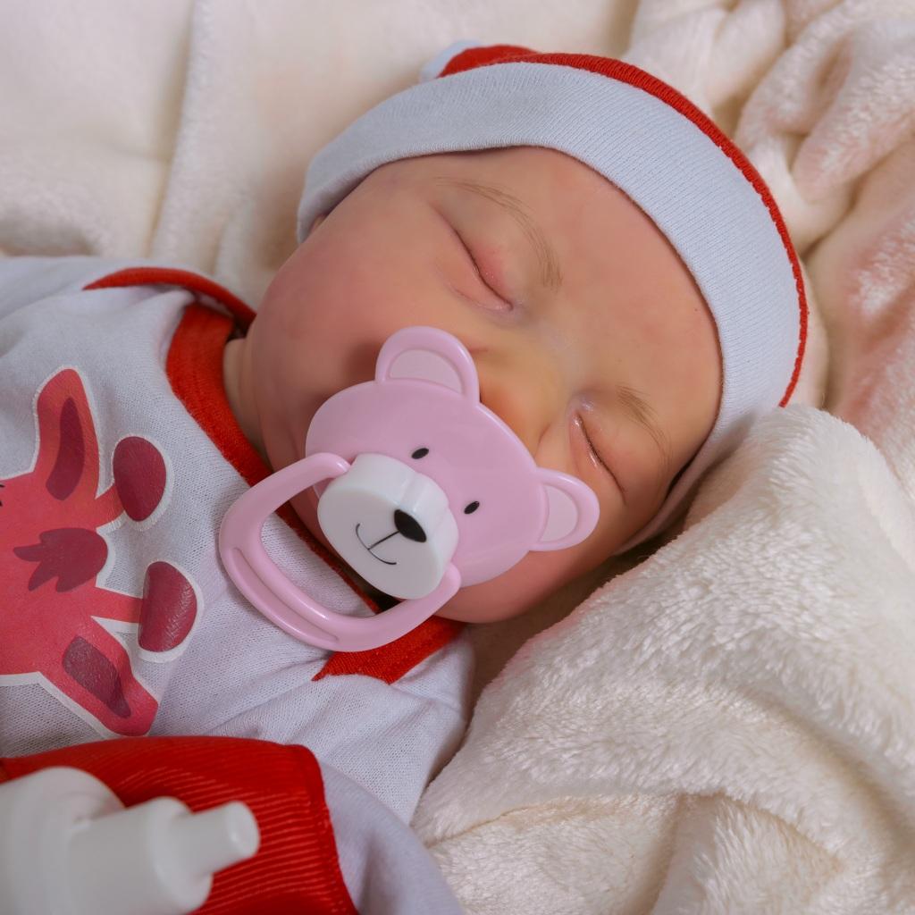Bebê Reborn Boneca Recém Nascida Livia De Olhos Fechados 100 Em Silicone