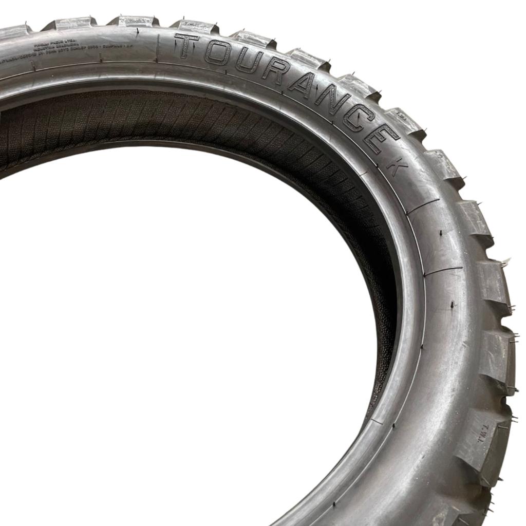 Pneu 130/80-17 Traseiro Metzeler Moto Tourance