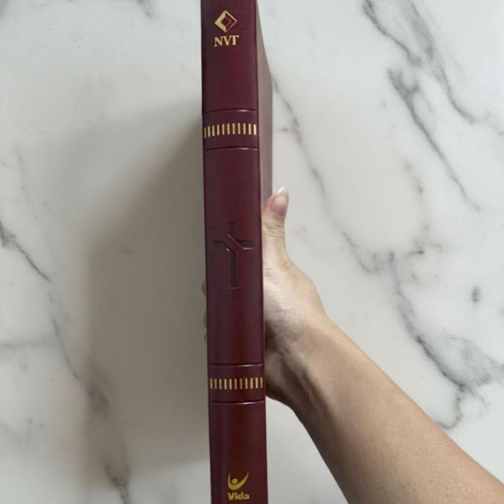 Bíblia Sagrada Slim Nvt Com Mapas Mentais Palavras De Jesus Em Vermelho Capa Luxo Vinho