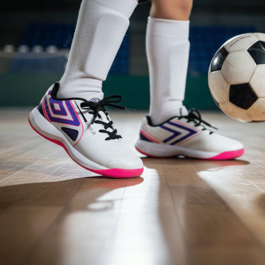 Chuteira Futsal Infantil Umbro PRO 5 Jr Tenis De Futsal Infantil Umbro PRO 5 Jr