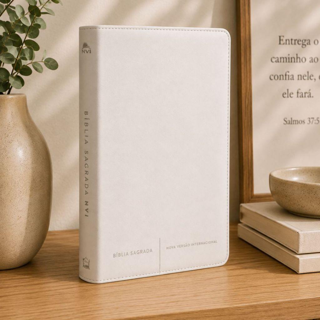Bíblia Sagrada Slim Capa Luxo Nvi Branca