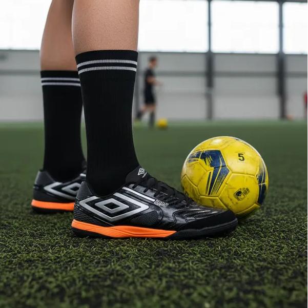 Chuteira Society PRO 5 Bump Club Umbro Original Chuteira De Society Futebol Grama Sintética