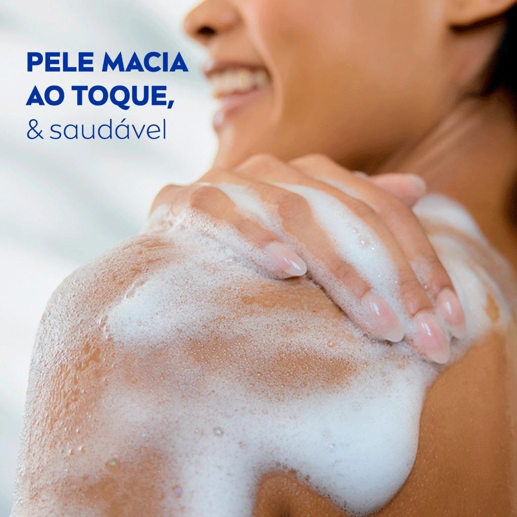 Kit Nivea Sabonete Líquido Waterlily Oil 250ml + Nivea Sabonete Líquido Frangipani Oil 250ml