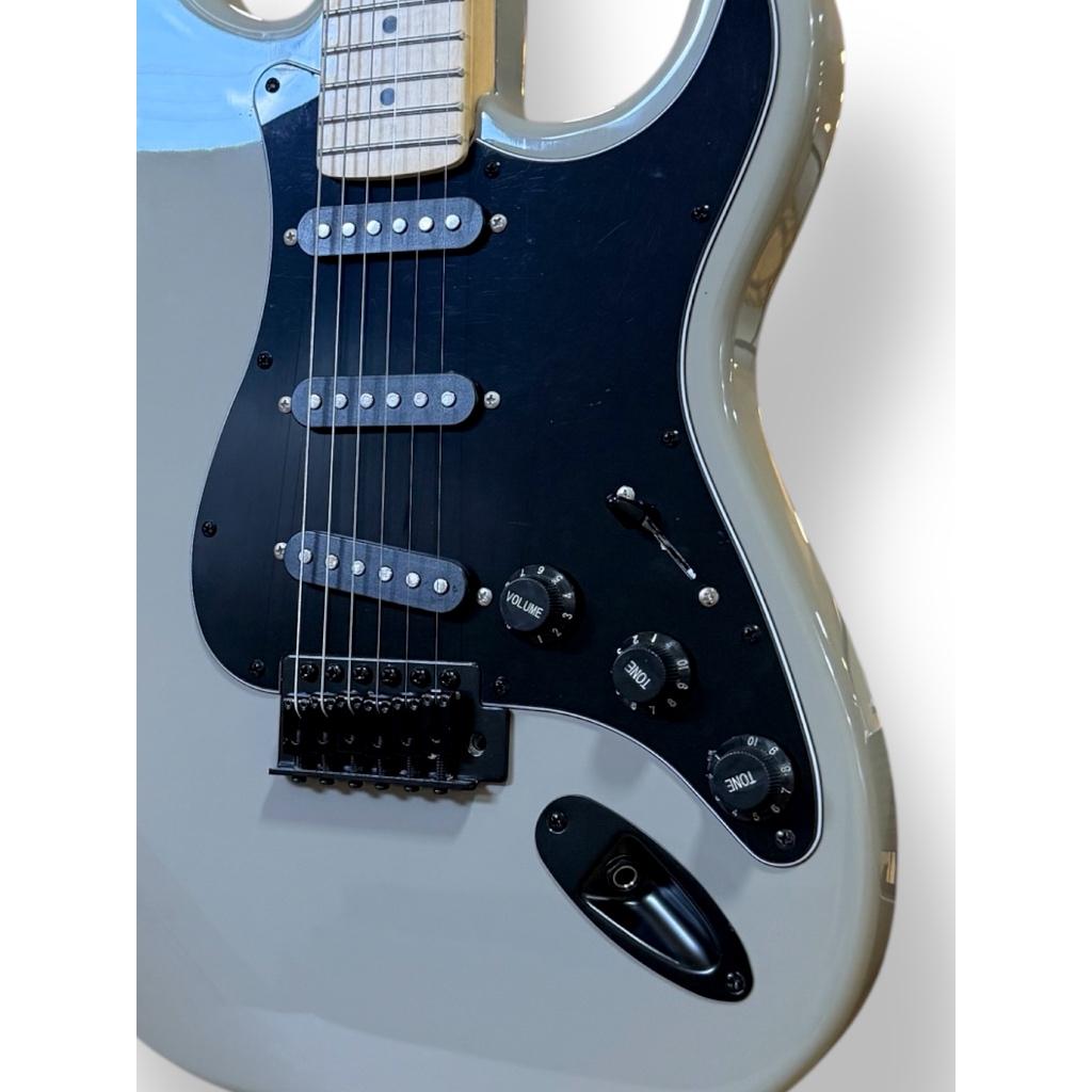 Guitarra Strato Seven Sgt-207 Gr Grey Cinza C/Bag