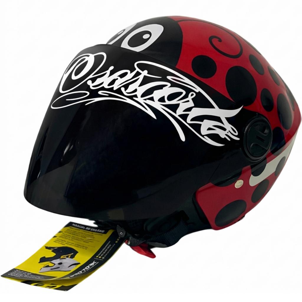 Capacete Liberty New 3 Personalizado Joaninha Viseira Fumê Adesivo Osascorte