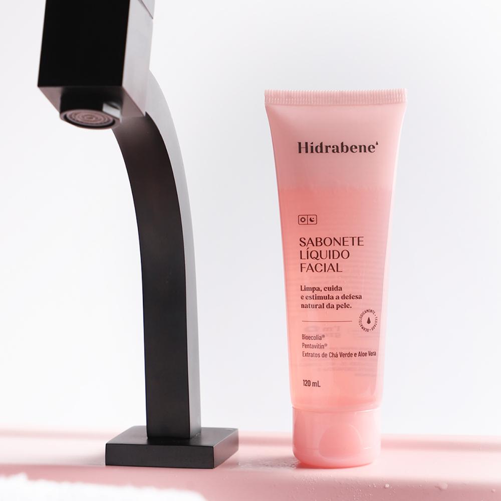 Kit Clareador Facial - Sabonete Líquido + Protetor Solar Clareador 70 FPS + Sérum Multicorretivo Clareador