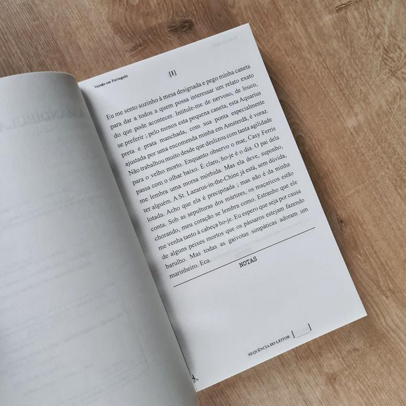 Livro A Mandíbula De Caim Bilíngue Camelot