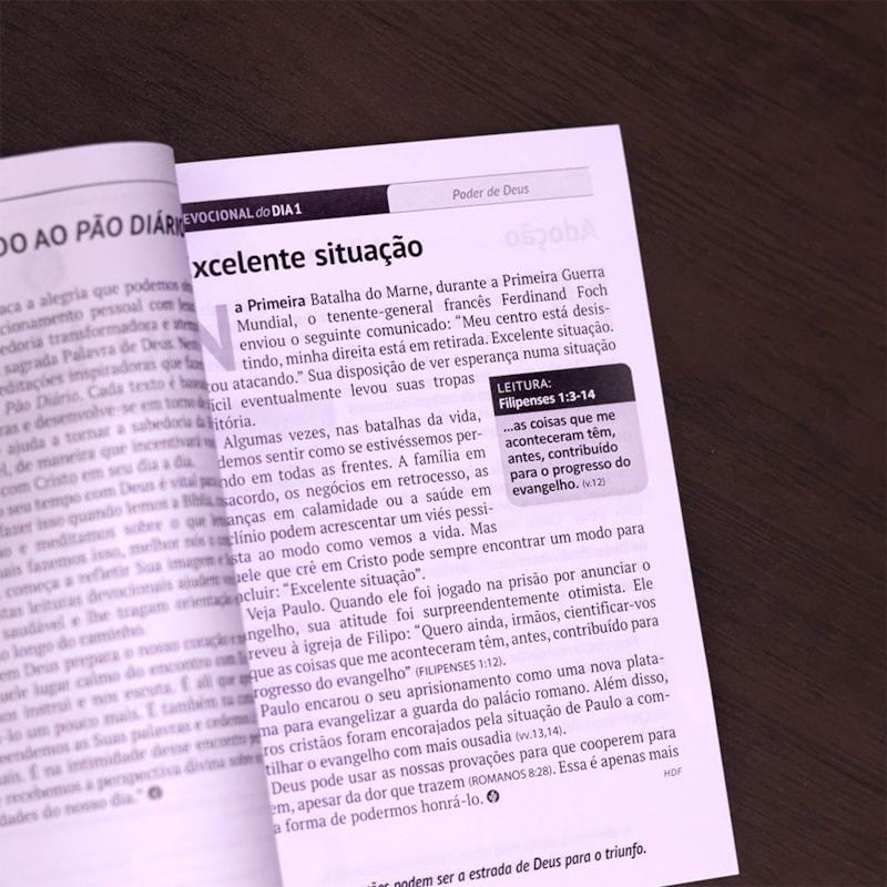 Devocional Pão Diário Capa Feminina