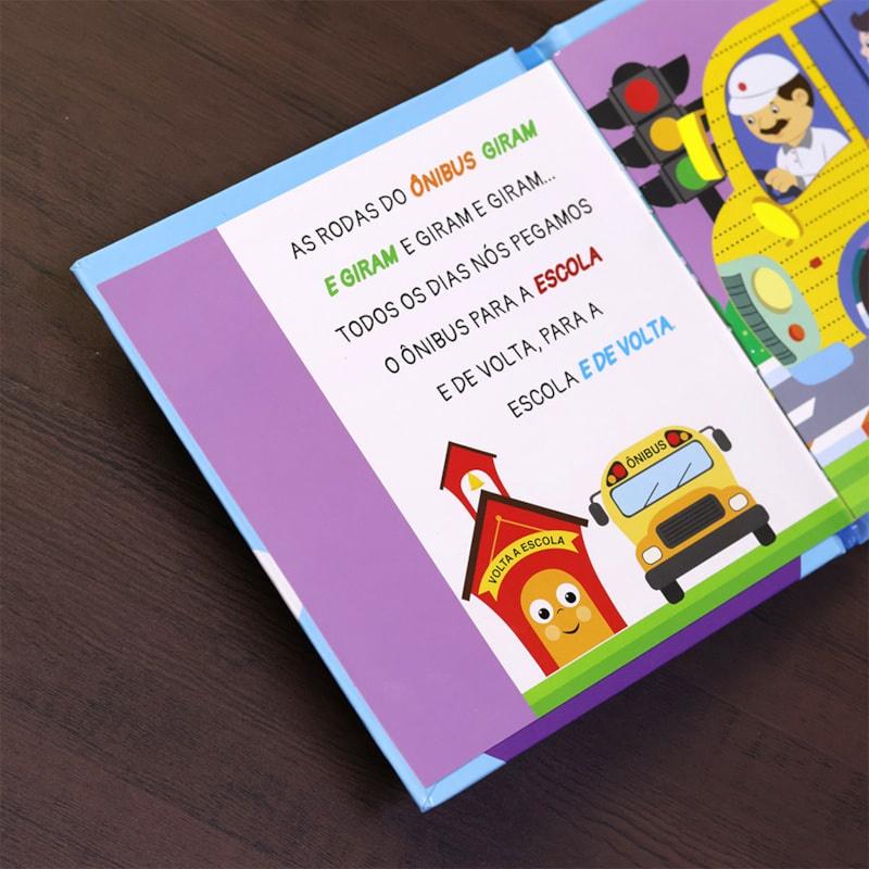 Livro O Que Tem Nos Veículos Esconde-esconde 2 A 6 Anos