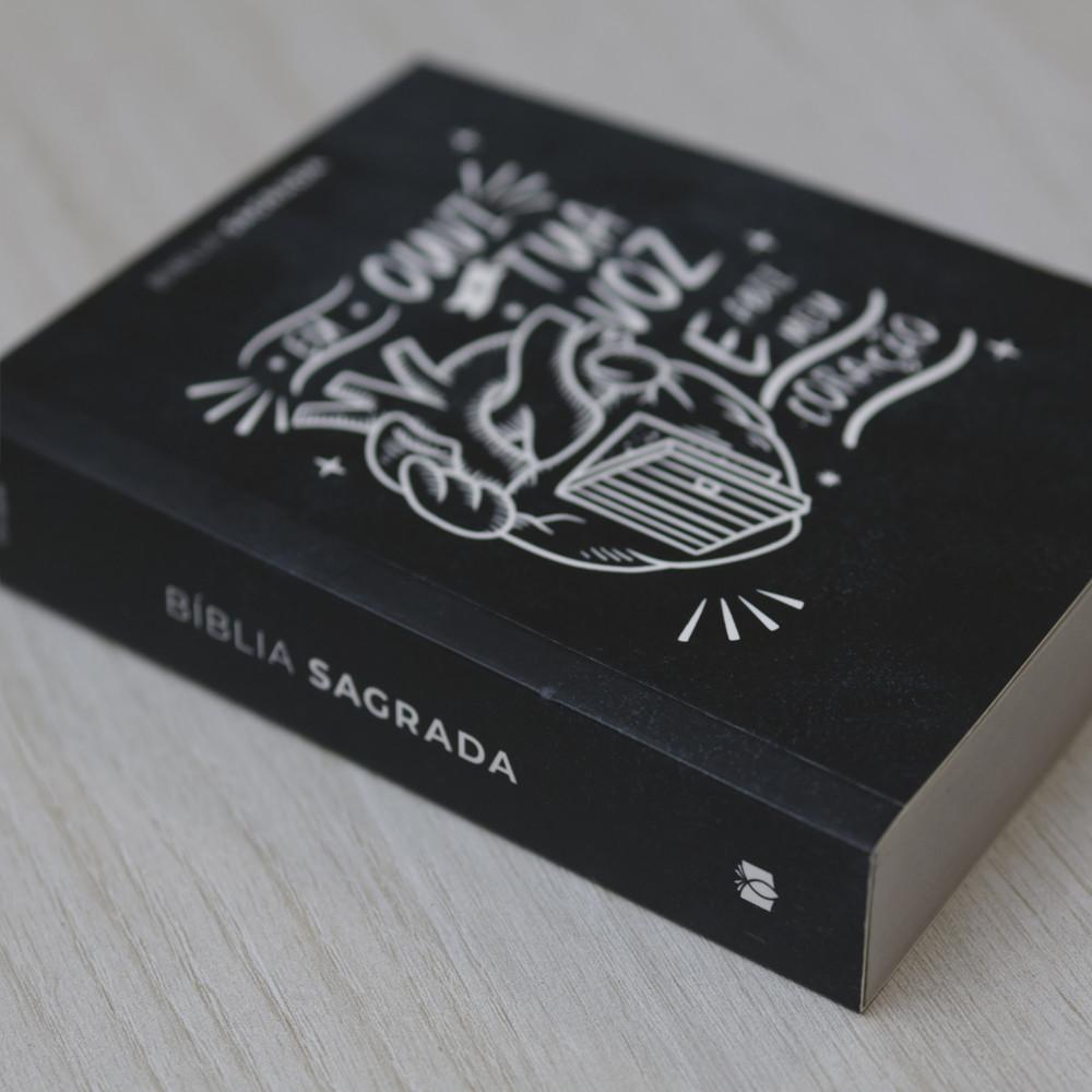 Bíblia Sagrada Média Lettering Abri Meu Coração Arc Brochura