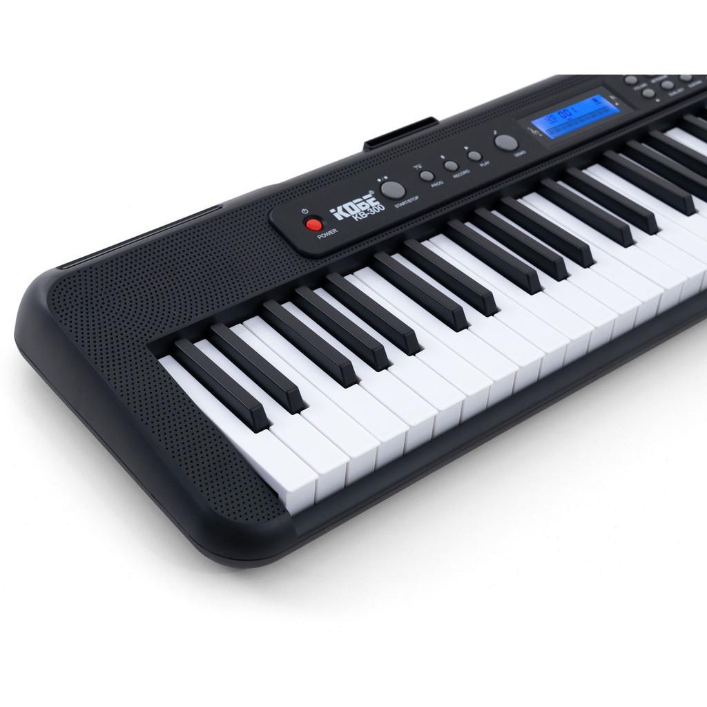 Teclado Musical Estudante Kobe Kb-300 5/8 61 Teclas Sensitivas C/Pedal Sustain