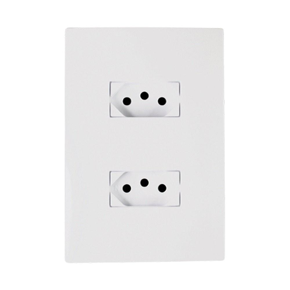 Tomada Ilumi I9 Monobloco Dupla 2P+T 10A 250V Com Placa