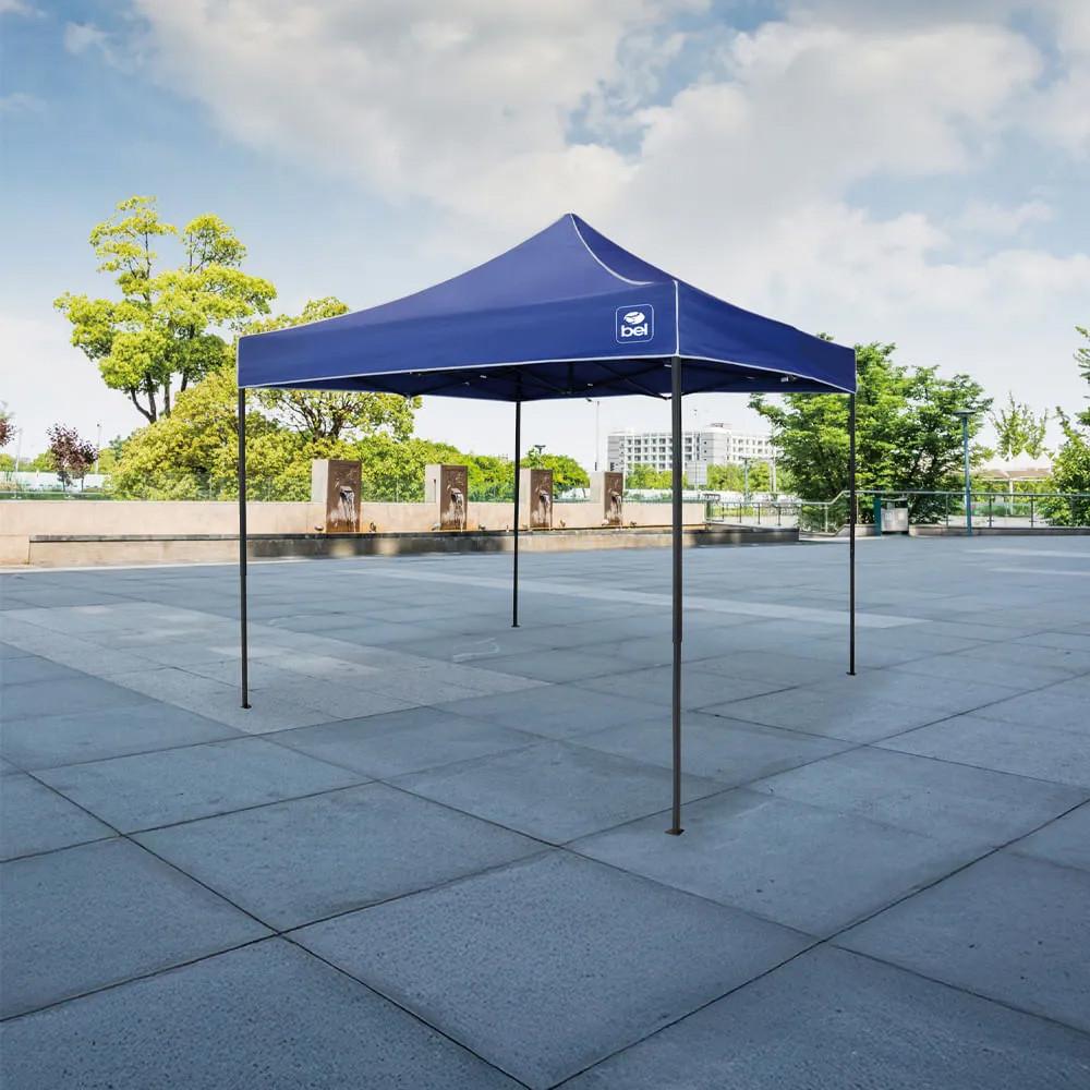Gazebo Dobrável Azul Belfix De 2x2 Metros Pagoda Flex Com FPS 60 Proteção Para Jardins E Camping