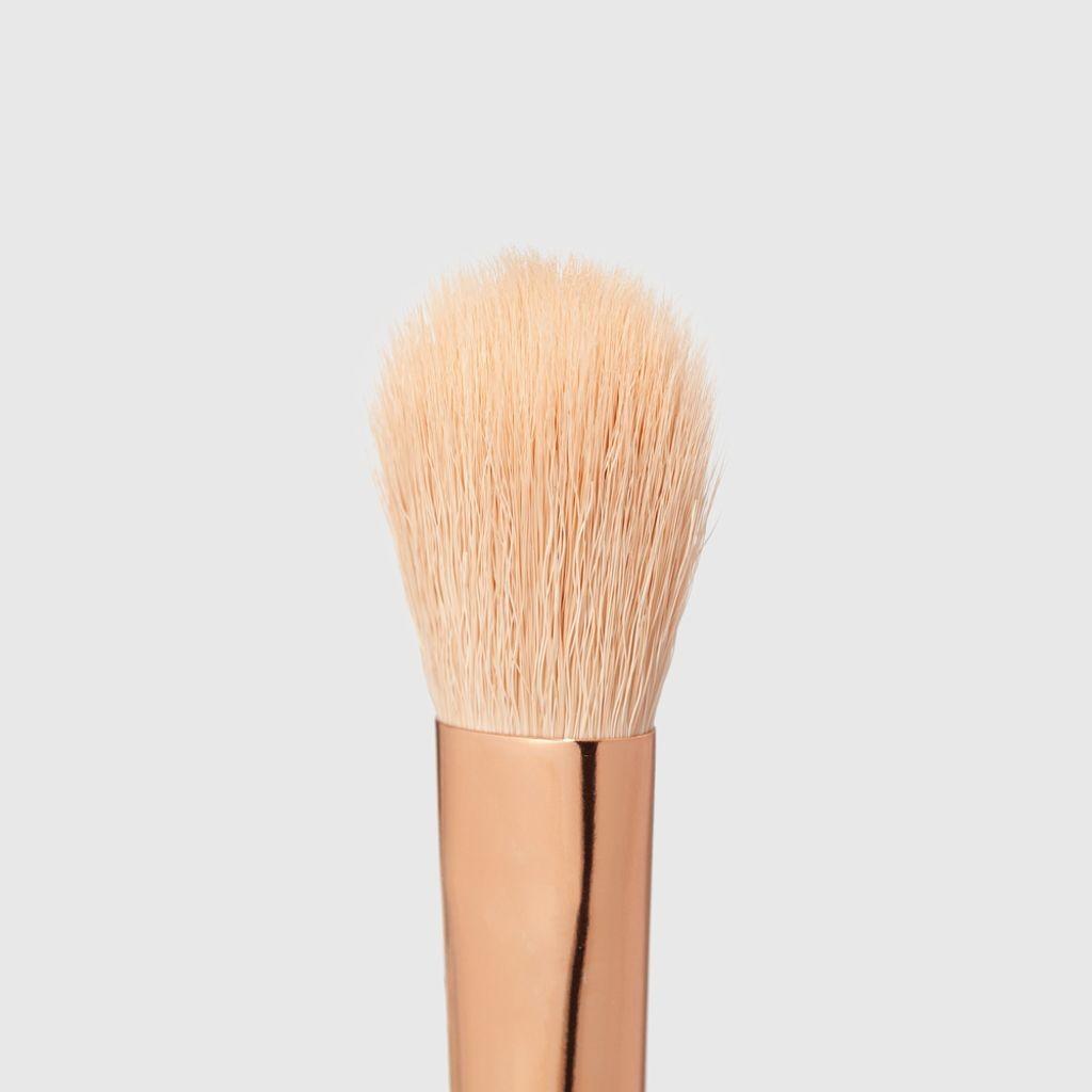 Pincel Para Sombra - Light Me Up Ocn7