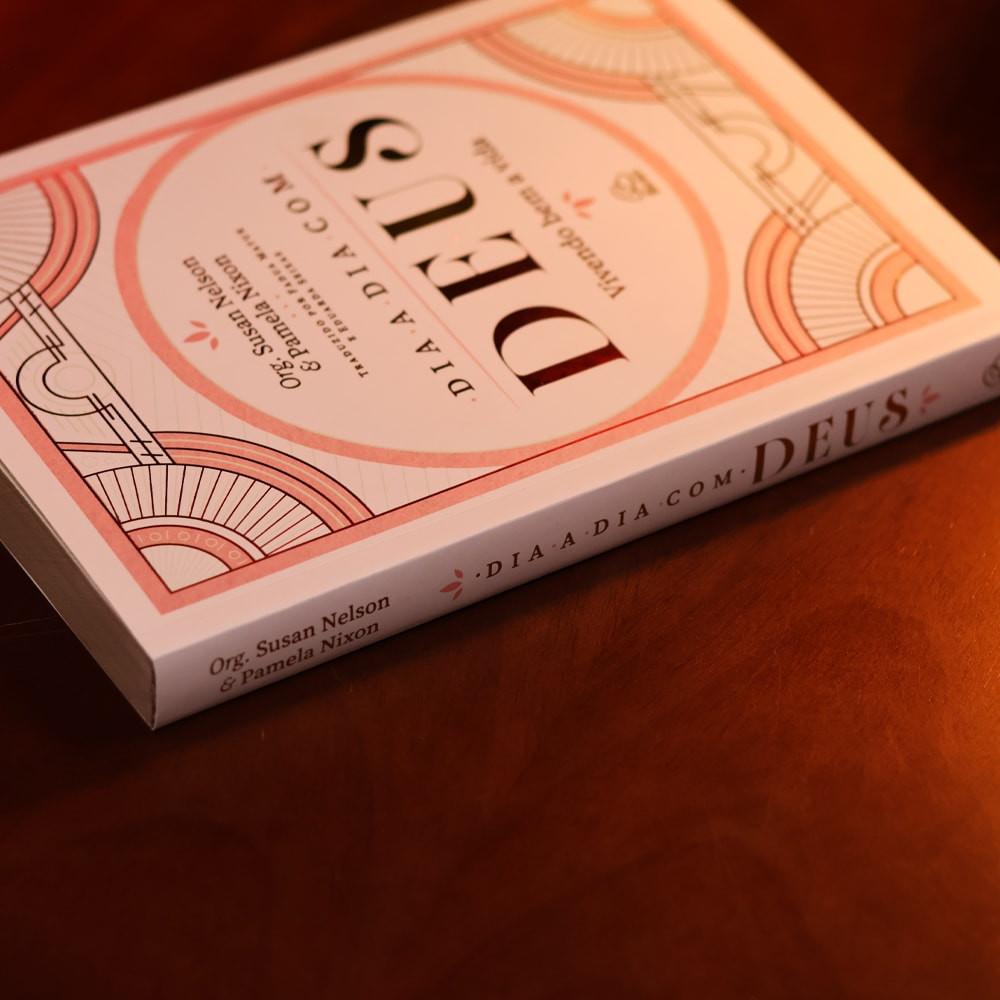 Devocional Dia A Dia Com Deus Susan Nelsone