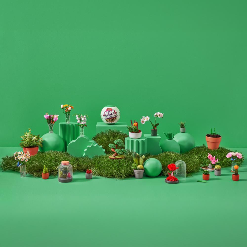 Mini Brands Create Garden