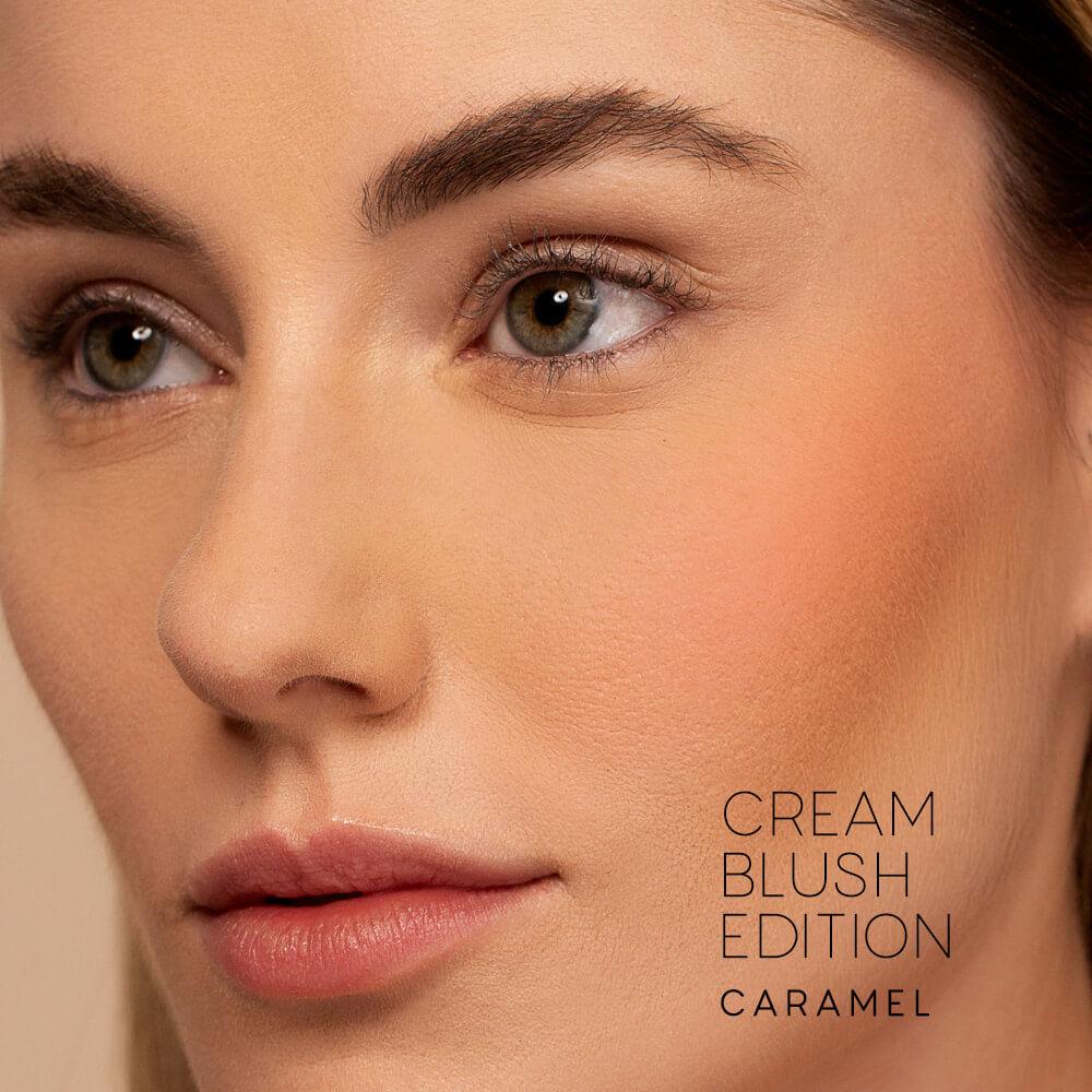 Kit Nécessaire Preto + Blush Cremoso + Brilho Labial Transparente (3 Produtos)
