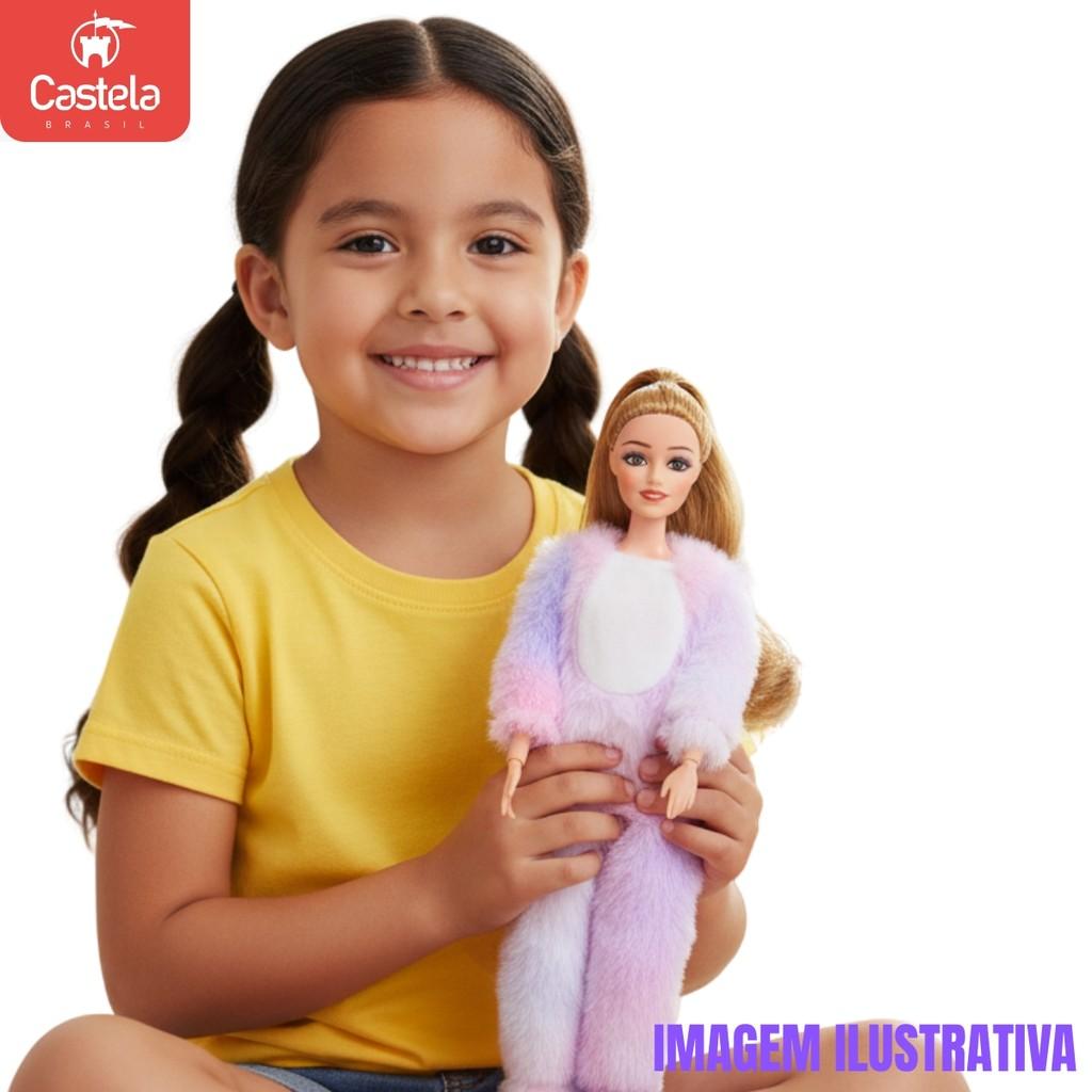 Boneca Emily Fantasia Ursinho Roxo Articulada - Castela
