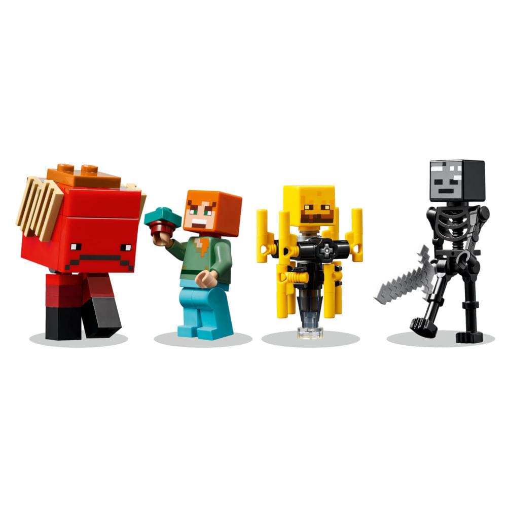 Lego Minecraft - A Batalha Da Lava No Nether - 99 Peças
