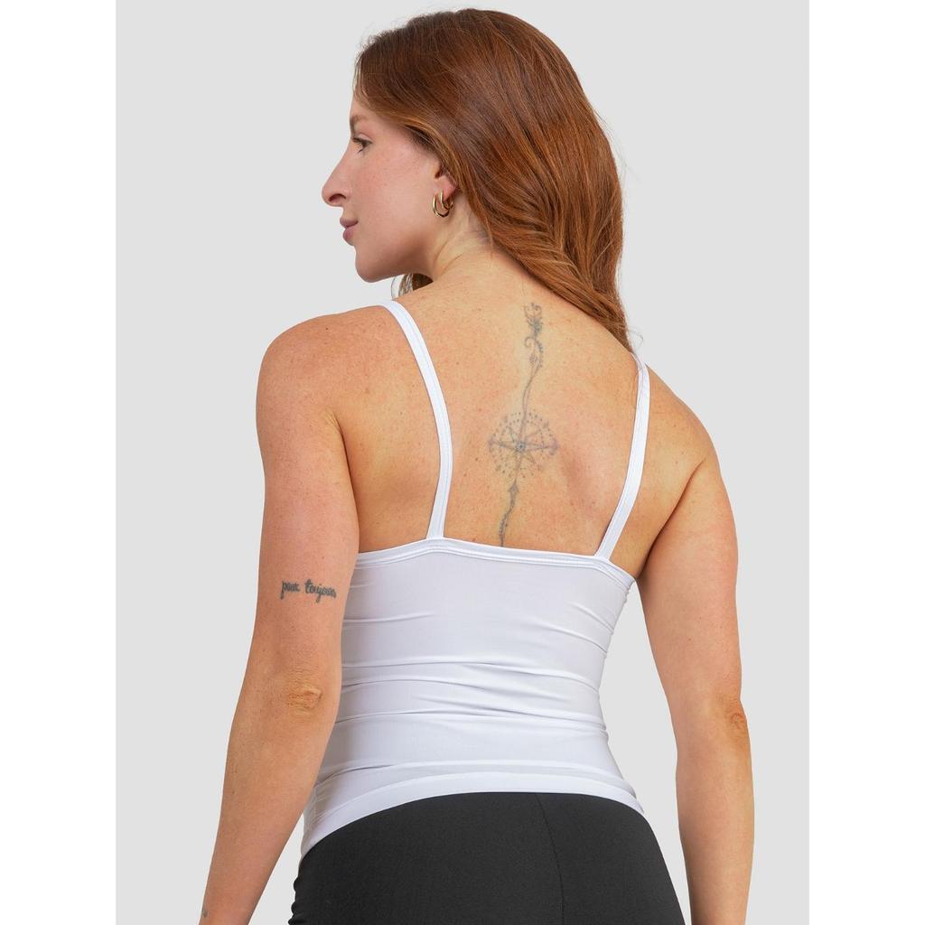 Kit 2 Regata Blusa Feminina Fitness Treino Slim Coladinha Poliamida Zero Transparência Sustentação