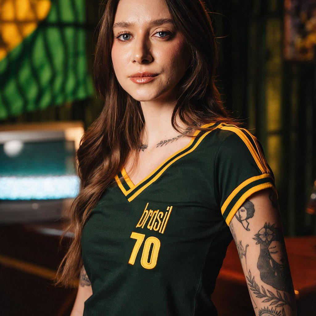Camisa Brasil Retrô Treino Pelé 1970 Feminina