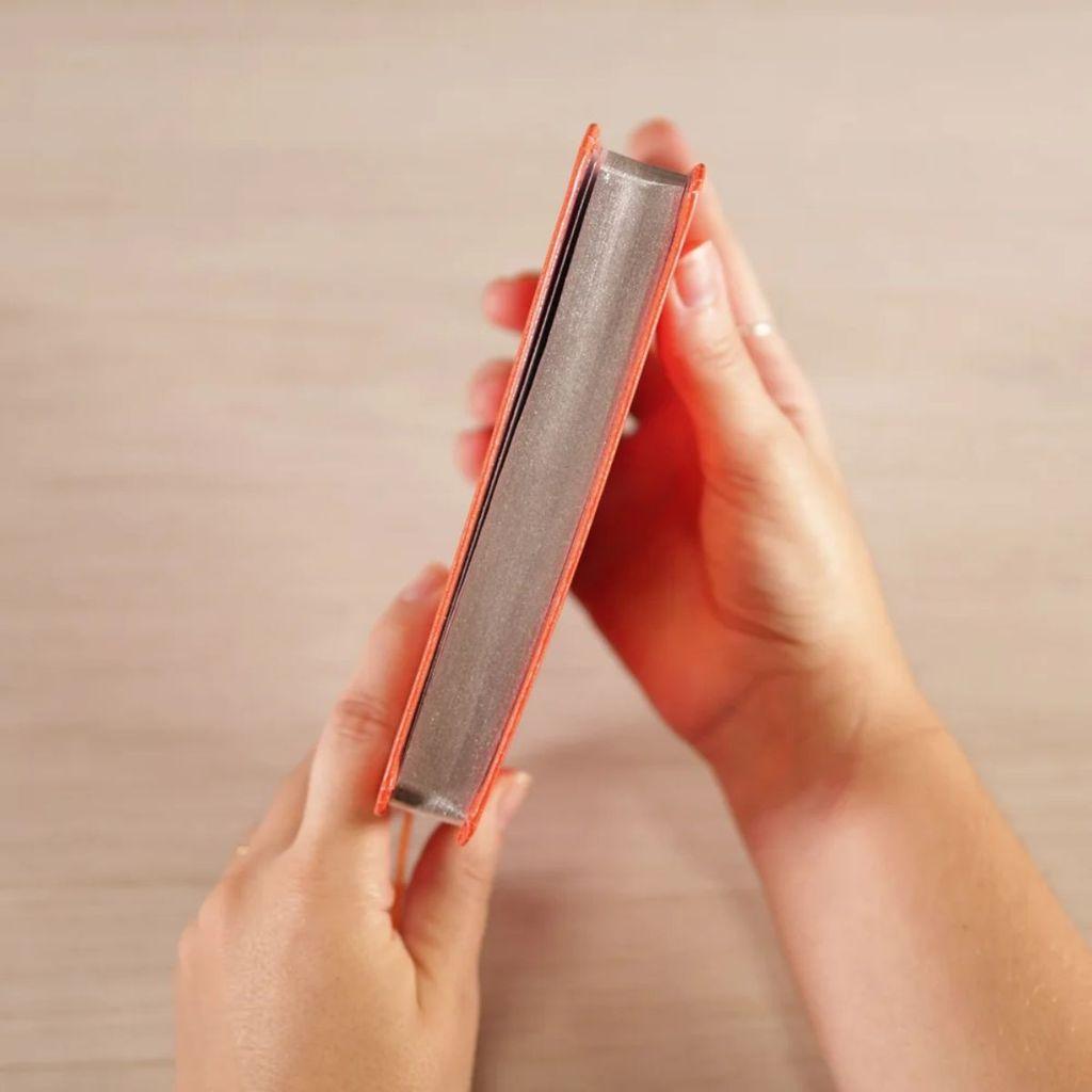 Bíblia Slim Compacta Nvi Capa Luxo Laranja
