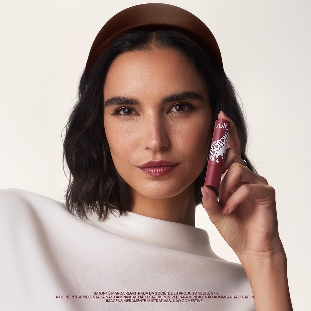 Vult Baton Gloss Stick Malva Frutas Vermelhas 2g